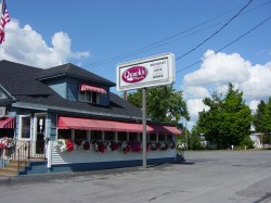 Quack's Village Inn